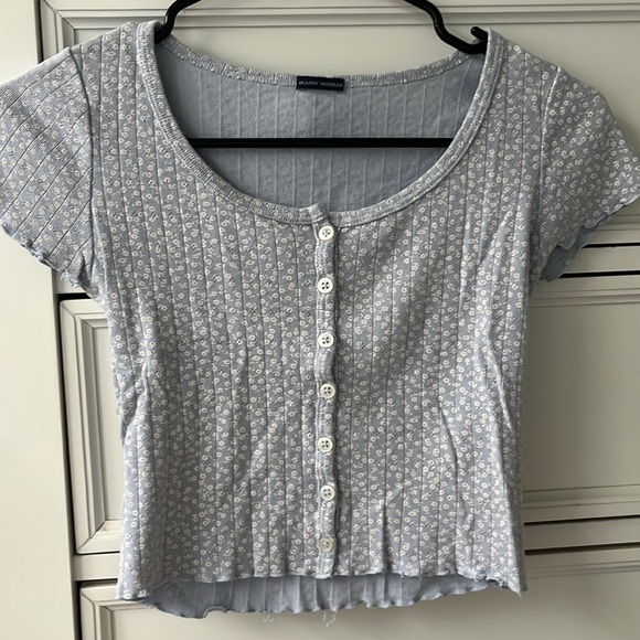 Brandy Melville button top - Picture 2 of 4